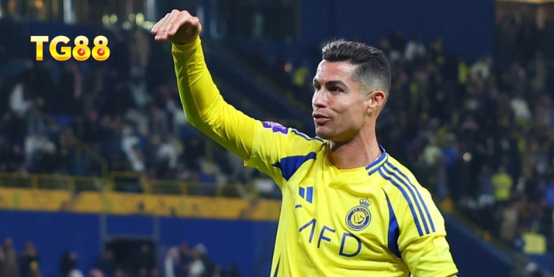 Tuổi 40 Với Ronaldo: Không Chậm Lại, Chỉ Mạnh Mẽ Hơn